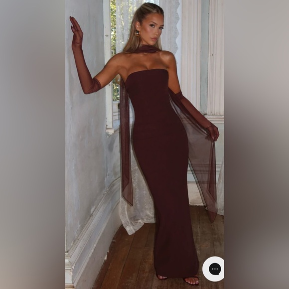 Elegant Brown Maxi Dress with Neck Scarf - Picture 1 of 8